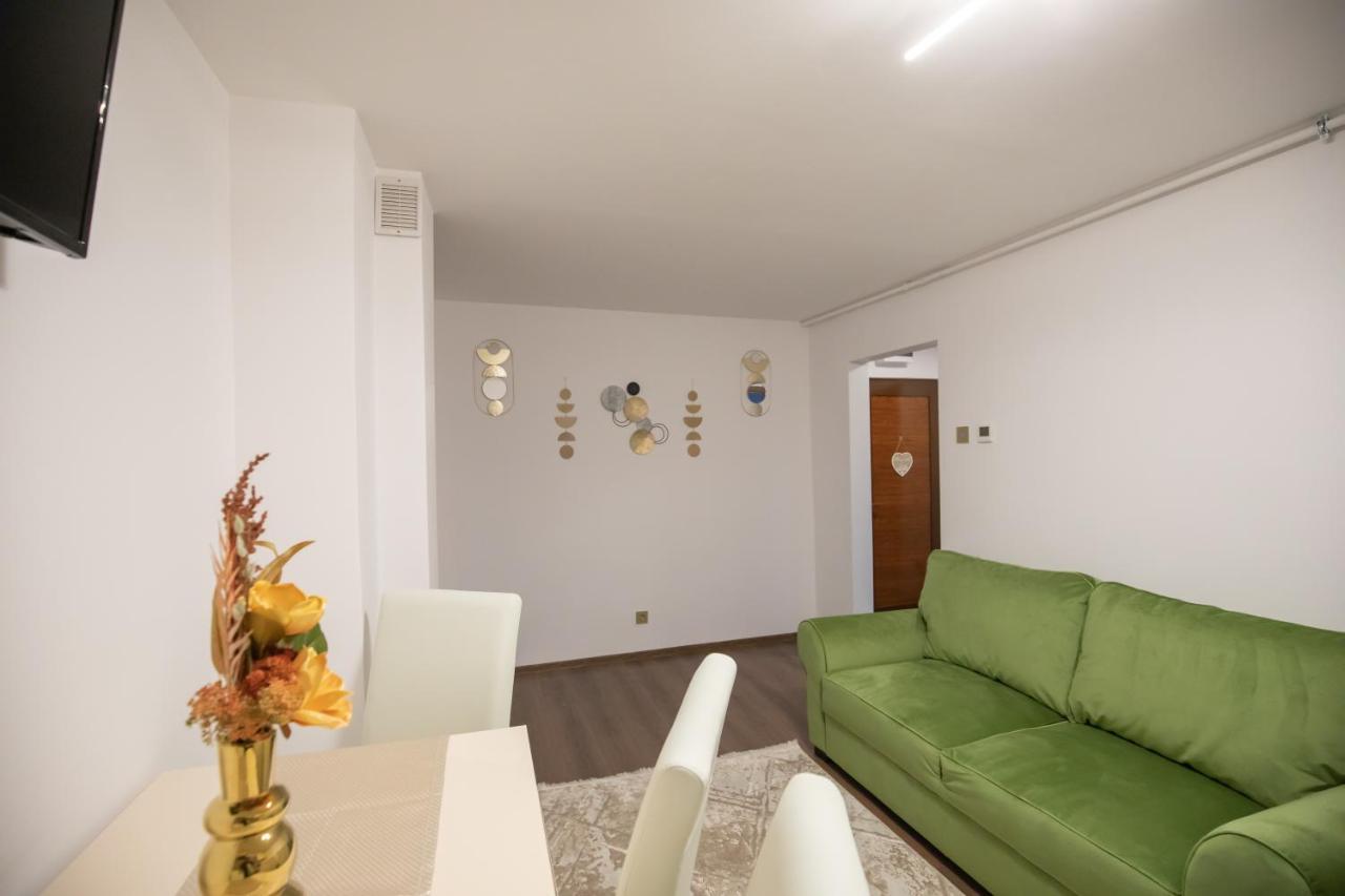 Apartament Gold Tîrgu Ocna Zewnętrze zdjęcie